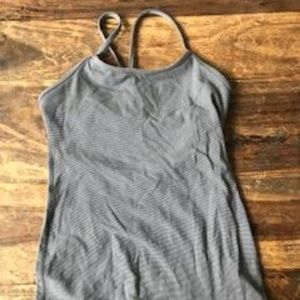 LULULEMON WORKOUT TOP